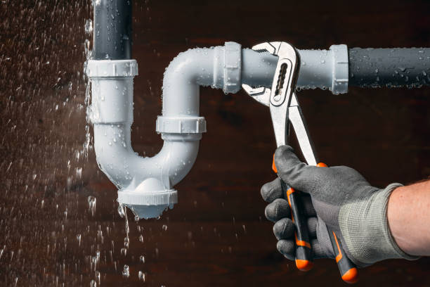 Professional Leak Detection technician working in New Athens, OH